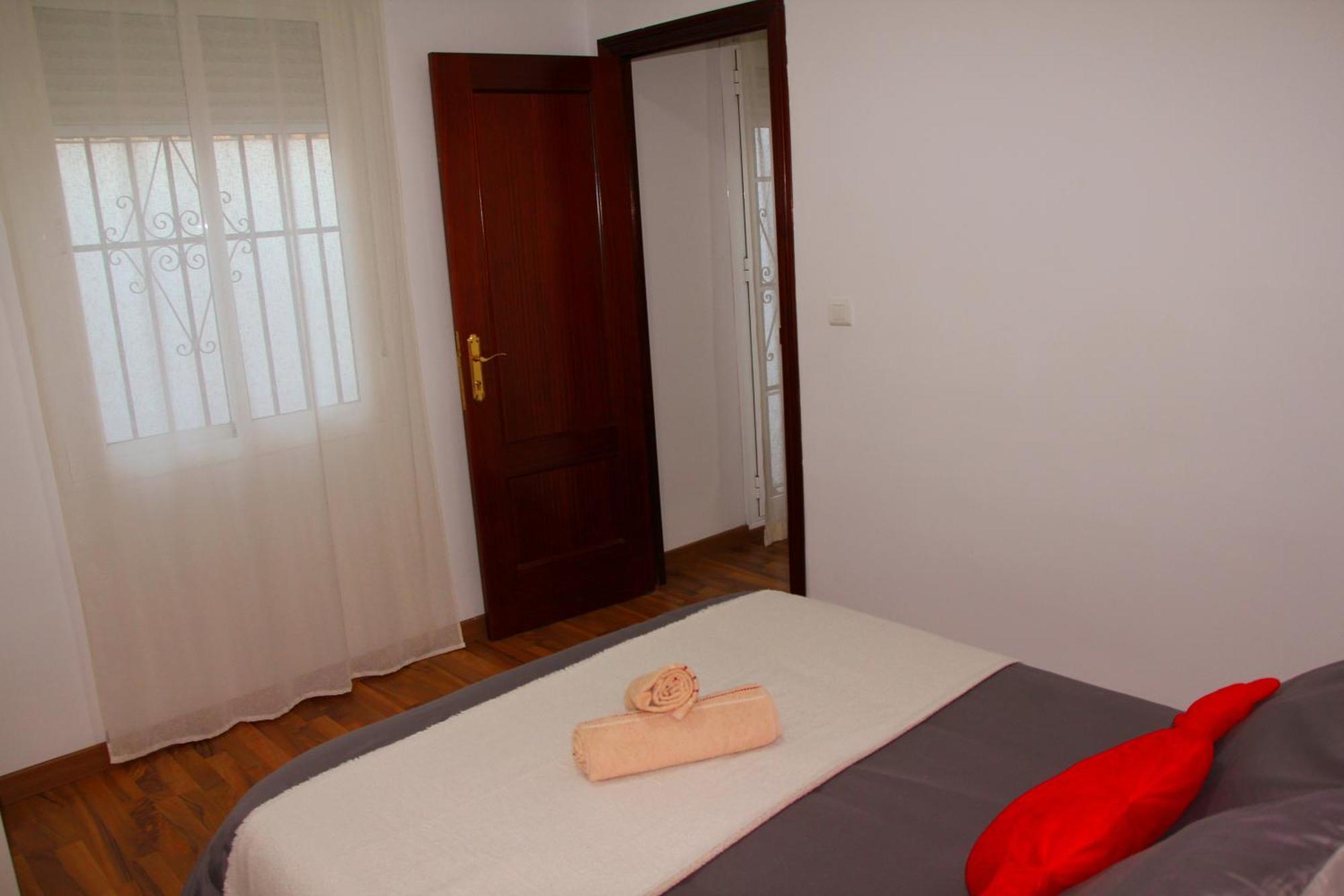 Villa Ahumor Apartamento Entero 20 M Sevilla -6Pax Dos Hermanas Esterno foto